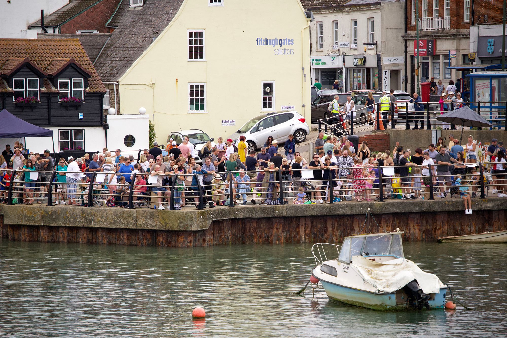 Gallery: Paddle-boarding Pirates